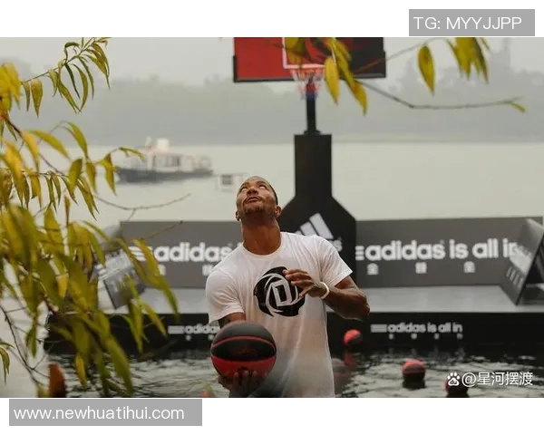 希尔德底角三分失手巴特勒无奈甩手表示不满