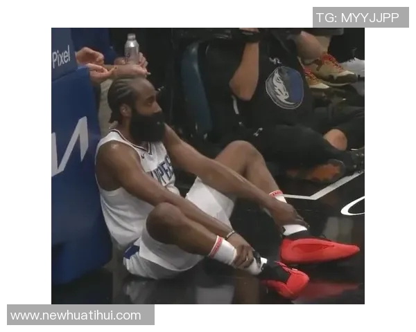 哈登季前赛表现低迷场均仅得6分助攻77次命中率惨淡引发热议