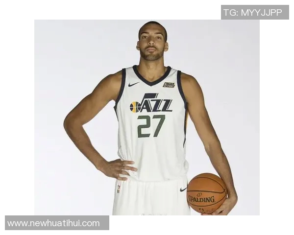 戈贝尔：以身作则展现团队精神我们在逆境中选择团结与理智